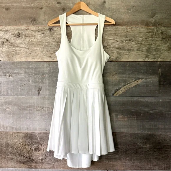 Vuori Womens Set Dress XL White Tennis Prep Pickleball Shorts Cutout Stretch Mod - Picture 6 of 15